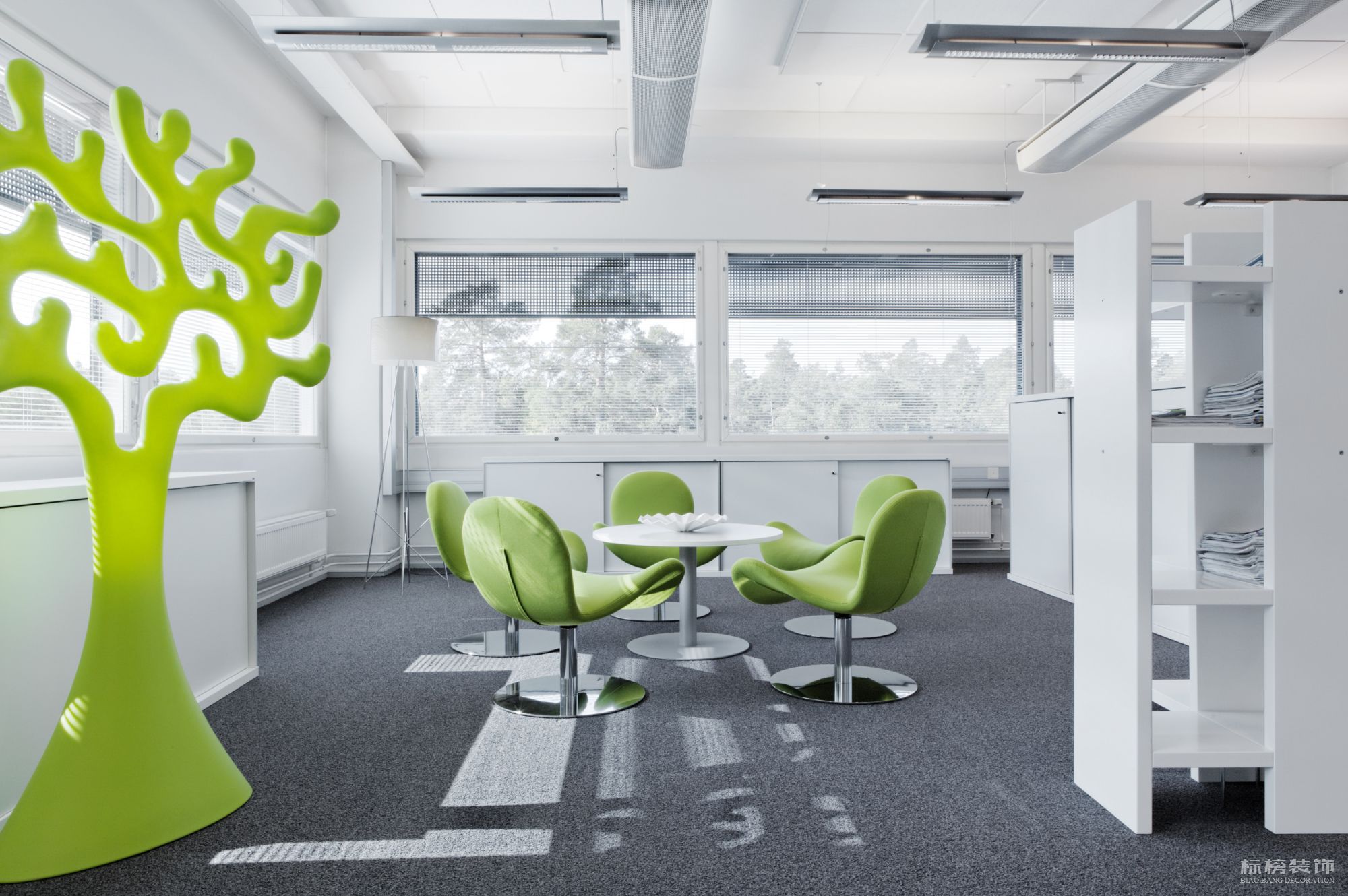 深圳辦公室裝飾材料應(yīng)該如何選擇？