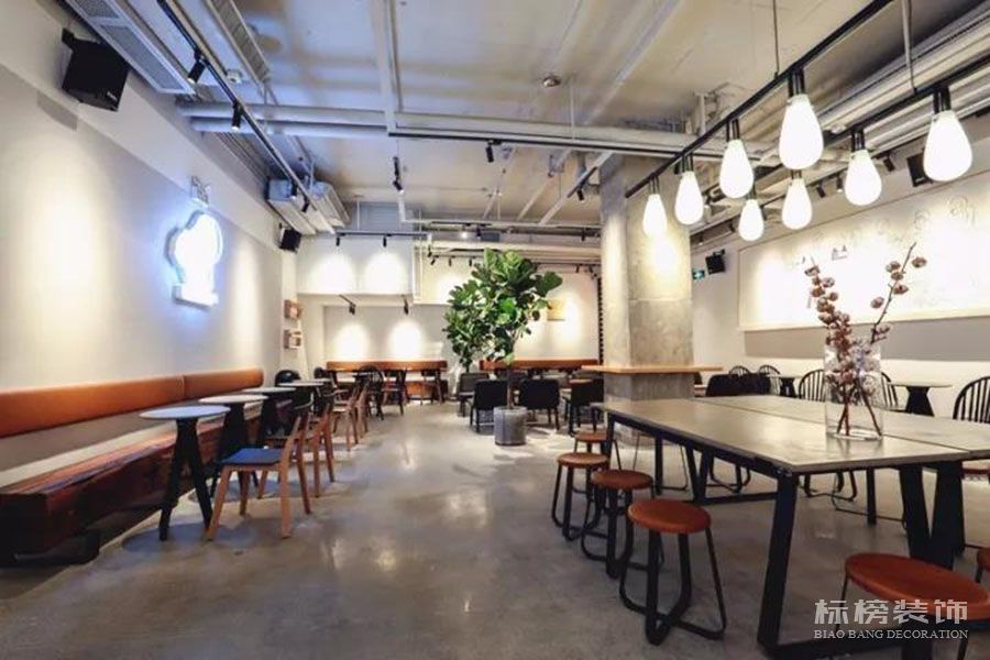 如何打造一個(gè)網(wǎng)紅深圳店鋪,怎么吸引年輕人消費(fèi)